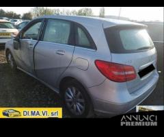 Mercedes classe b180 cdi blue