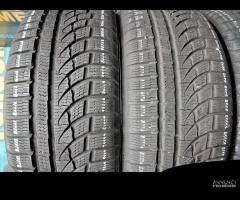 4 gomme usate NOKIAN 215 50 17 95v invernali