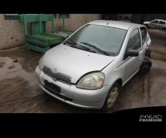 TOYOTA YARIS 1.4 D 55KW 5M 5P (2002) RICAMBIO USAT