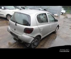 TOYOTA YARIS 1.4 D 55KW 5M 5P (2002) RICAMBIO USAT