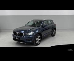 VOLVO XC40 - XC40 1.5 t2 Momentum Pro auto my21