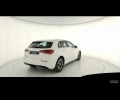 MERCEDES-BENZ A 180 d Sport auto