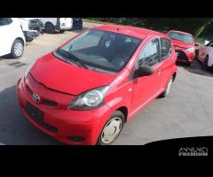 TOYOTA AYGO 1.0 B 50KW 5M 5P (2010) RICAMBIO USATO