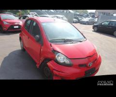 TOYOTA AYGO 1.0 B 50KW 5M 5P (2010) RICAMBIO USATO