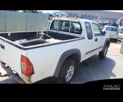 ISUZU D-MAX 3.0 D 4X4 120KW 5M 2P (2009) RICAMBIO