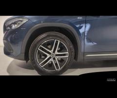 MERCEDES-BENZ GLA 200 d Sport Plus auto