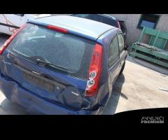 FORD FIESTA 1.4 D 50KW 5M 3P (2006) RICAMBIO USATO