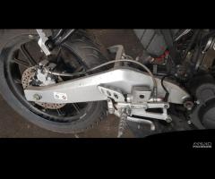 Forcellone posteriore aprilia tuono 125 rs