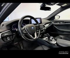 BMW 530 d 48V xDrive Touring Luxury - 6