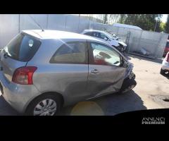 TOYOTA YARIS 1.3 B 64KW 5M 3P (2008) RICAMBIO USAT