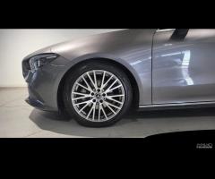 MERCEDES-BENZ CLA Coupe 180 d Sport auto