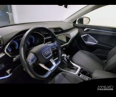 AUDI Q3 35 TDI quattro Business Advanced - 6