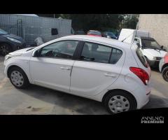 HYUNDAI I20 1.2 G 63KW 5M 5P (2013) RICAMBIO USATO