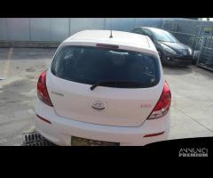 HYUNDAI I20 1.2 G 63KW 5M 5P (2013) RICAMBIO USATO