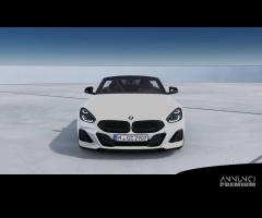 BMW Z4 sDrive30i - 19