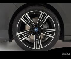 BMW i7 xDrive60 MSport - SOLO CON PERMUTA - 6