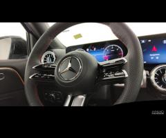 MERCEDES-BENZ GLB 200 d Automatic - 7