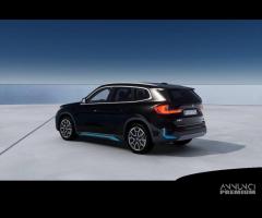 BMW iX1 xDrive30 xLine - 2