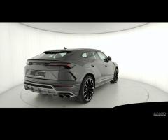 LAMBORGHINI Urus 4.0 V8 auto