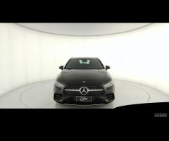 MERCEDES-BENZ A 180 d Premium auto