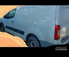 Ricambi vari peugeot partner anno 2009 cc 1.6 d