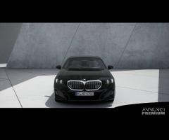 BMW 530 e xDrive Touring Msport - 3