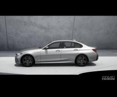 BMW 330 i Msport - 4