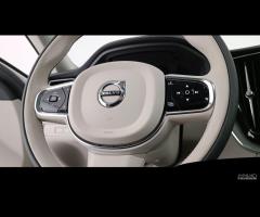 VOLVO XC60 2.0 t6 recharge phev obc 6,4kW Ultimate - 16