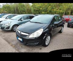 Opel Corsa 1.2 5 porte ideale a neopatentati