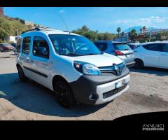 Renault Kangoo finestrato 5 POSTI - 6