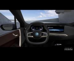 BMW iX xDrive40 Pacchetto Sportivo - 15