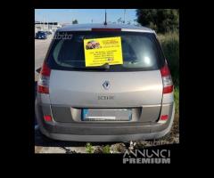 Ricambi Renault Megane Scenic 2006 cc 1.5 Diesel - 11