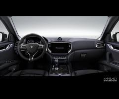 MASERATI Ghibli GT Hybrid MY23 330cv Nerissimo P