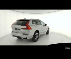 VOLVO N.XC60 Plus Dark B4 AUT