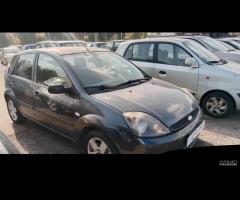 Ford Fiesta 1.4 TDCi 5p. Ghia