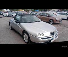 Alfa Romeo Spider Cabrio - 3