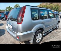 Nissan X-Trail 2.0 dCi 150CV LE - 6