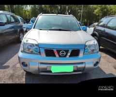 Nissan X-Trail 2.0 dCi 150CV LE - 9