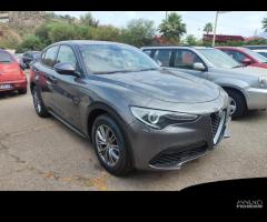 Alfa Romeo Stelvio 2.2 Turbodiesel 160 CV AT8 RWD