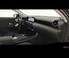 MERCEDES-BENZ A 180 d Advanced auto - 15