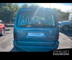 Citroen Berlingo 5posti - 9