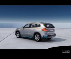 BMW iX1 xDrive30 xLine