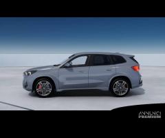 BMW iX1 eDrive20 Msport Pro - 4