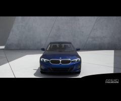 BMW 320 i - 3