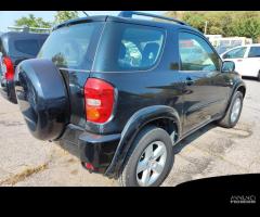 TOYOTA RAV4 2Âª serie - 2005