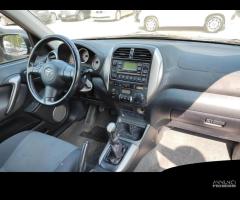 TOYOTA RAV4 2Âª serie - 2005 - 6