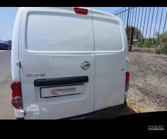 Nissan nv200