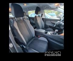 Peugeot 5008 1.5 blue hdi - 2019 - 11