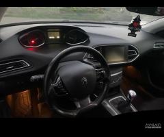 PEUGEOT 308 2Âª serie - 2018 - 8