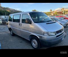 VOLKSWAGEN Multivan 6Âª '15-> - 2009